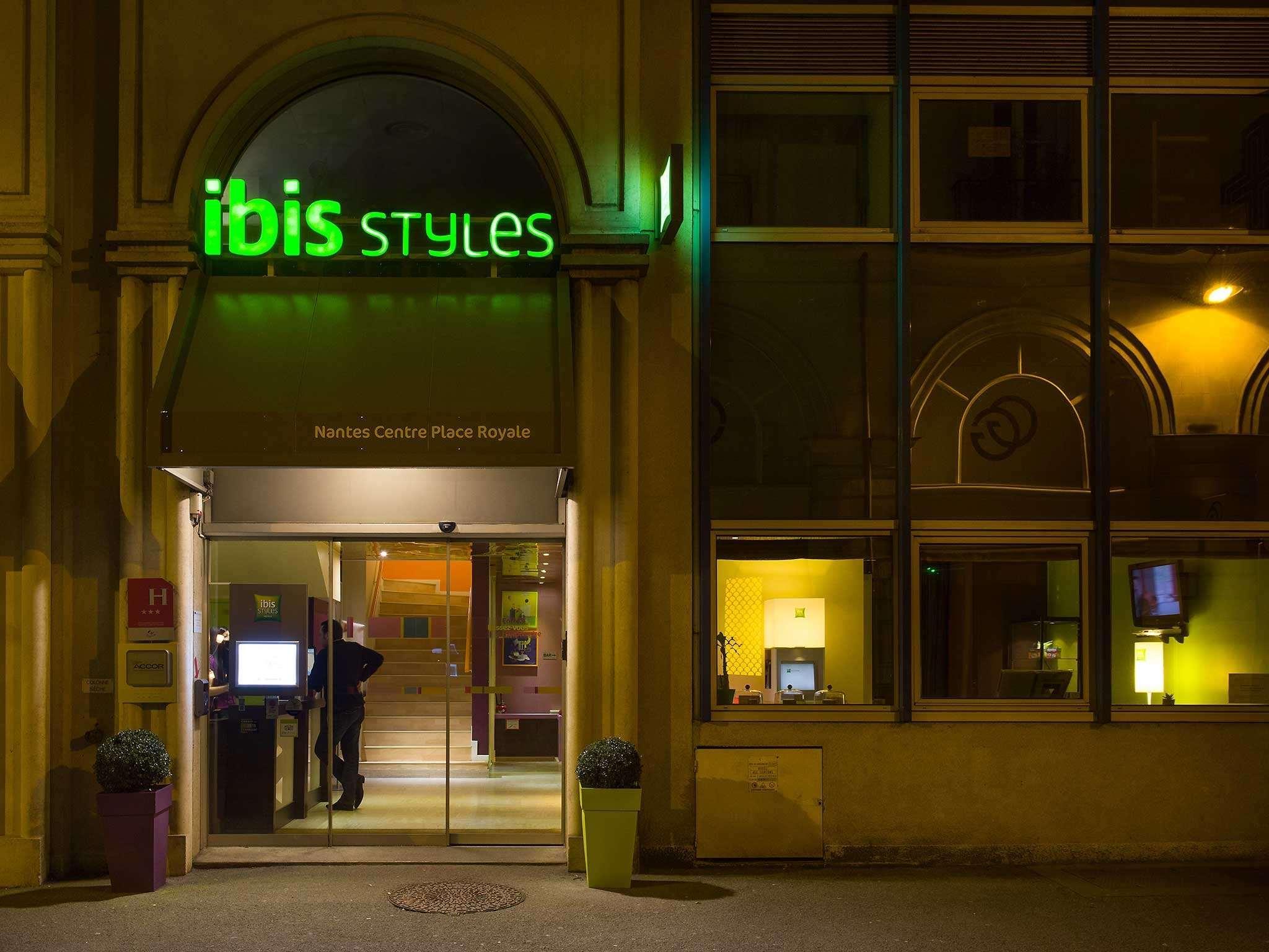Ibis Styles Nantes Centre Place Royale Ngoại thất bức ảnh